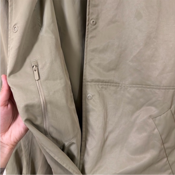 Lululemon Lightweight Oversized-Fit Coaches Jacket Compass Khaki Size XS LW4CDZS - Picture 12 of 15